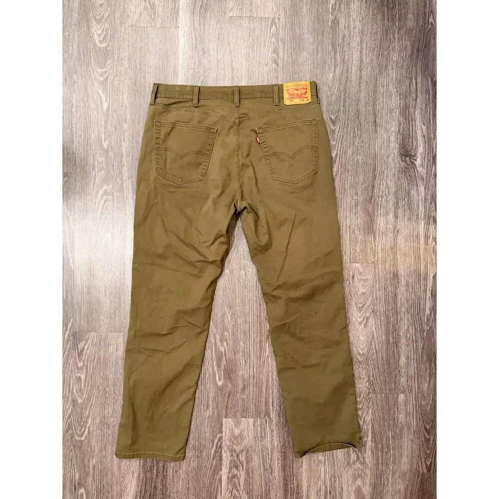 Levi’s 541 Athletic Fit Chino Pants Men’s 38x34 Olive Stretch Casual